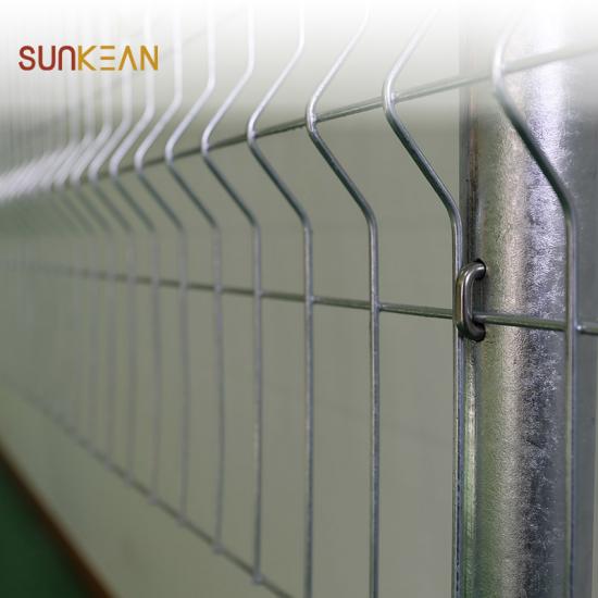 메시 펜싱 패널